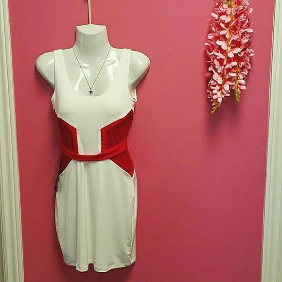 NWT ๐๐๐Bebe Neon Spandex Panel White Slim Dress Size S - Picture 6 of 16